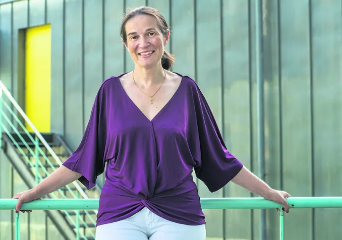 Claire Clivaz: «Le défi est de pouvoir créer des nouveaux champs de recherche à partir des outils numériques» © Jean-Bernard Sieber