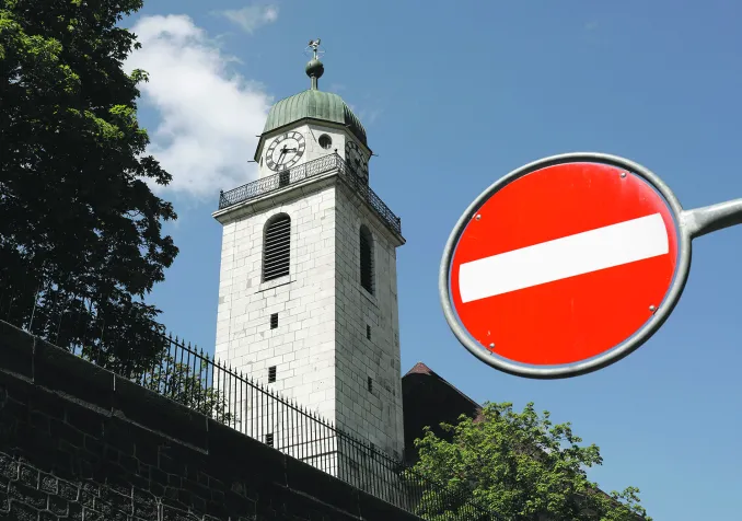 Le Grand-Temple de la Chaux-de-Fonds est un véritable survivant. Il renaît de ses cendres par deux fois à la suite du grand incendie de 1794 et d'un autre en 1919. © P. Bohrer