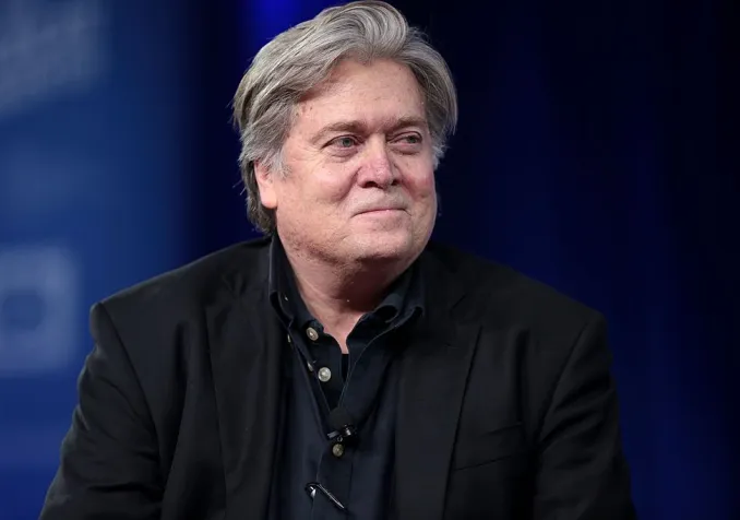 Steve Bannon @Wikimedia Commons / Gage Skidmore / CC BY-SA 2.0