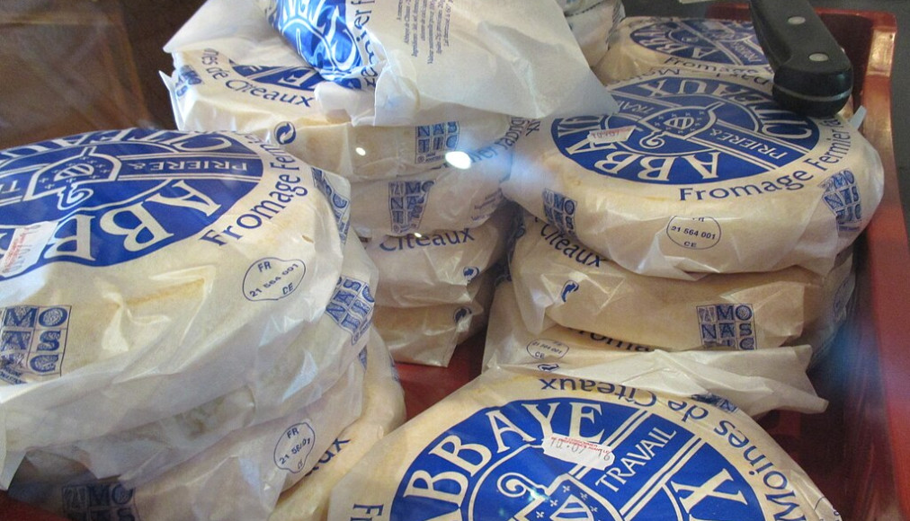 Fromages de l&#039;abbaye de Cîteaux / ©Arnaud 25, CC BY-SA 4.0 Wikimedia Commons