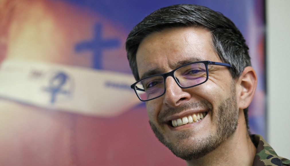 Noël Pedreira est capitaine aumônier catholique de l’armée suisse depuis douze ans © Réformés / Pierre Bohrer Noël Pedreira est capitaine aumônier catholique de l’armée suisse depuis douze ans © Réformés / Pierre Bohrer / Noël Pedreira est capitaine aumônier catholique de l’armée suisse depuis douze ans © Réformés / Pierre Bohrer