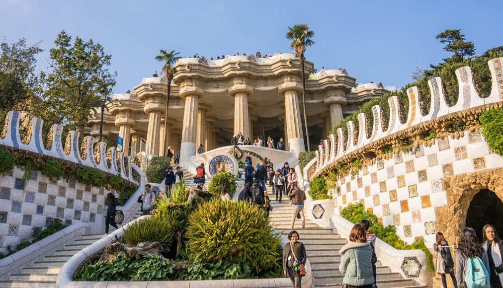 Le Parc Güell à Barcelone, conçu par Gaudi Le Parc Güell à Barcelone, conçu par Gaudi / ©Pixabay