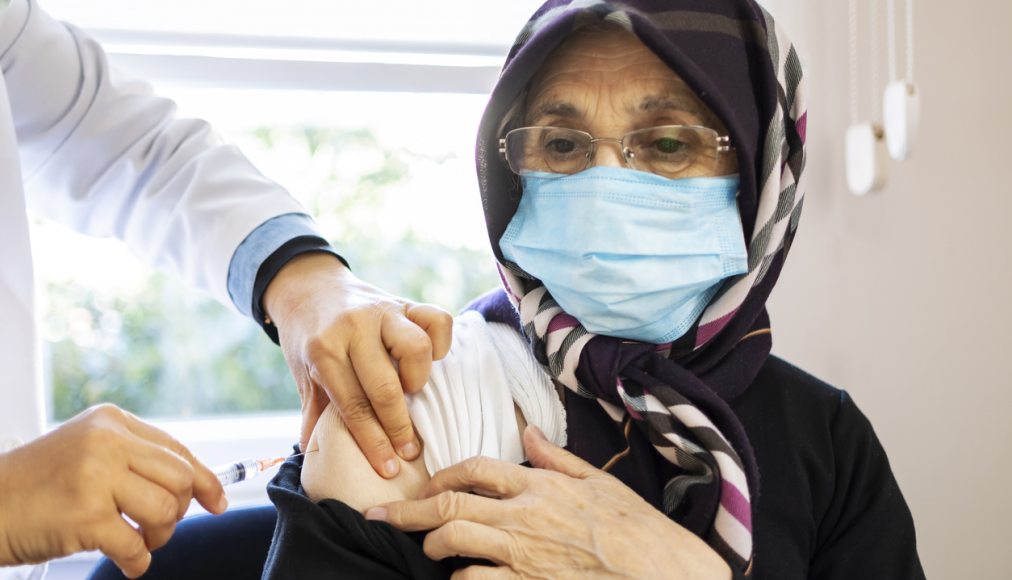 Minorités ethniques et religieuses moins vaccinées en Angleterre Minorités ethniques et religieuses moins vaccinées en Angleterre / © iStock