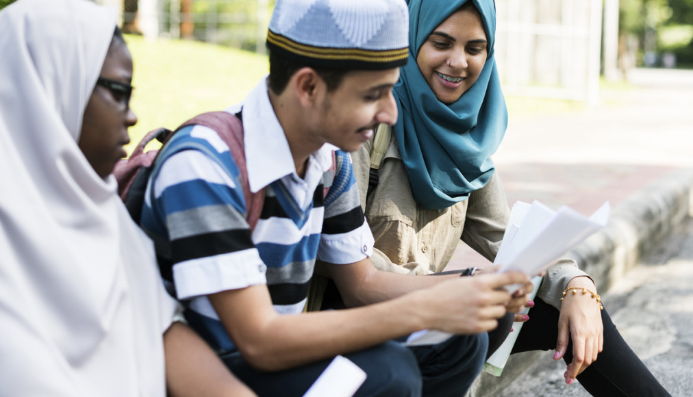 Le rapport de la jeunesse arabe à la religion se transforme Le rapport de la jeunesse arabe à la religion se transforme / ©iStock/Rawpixel