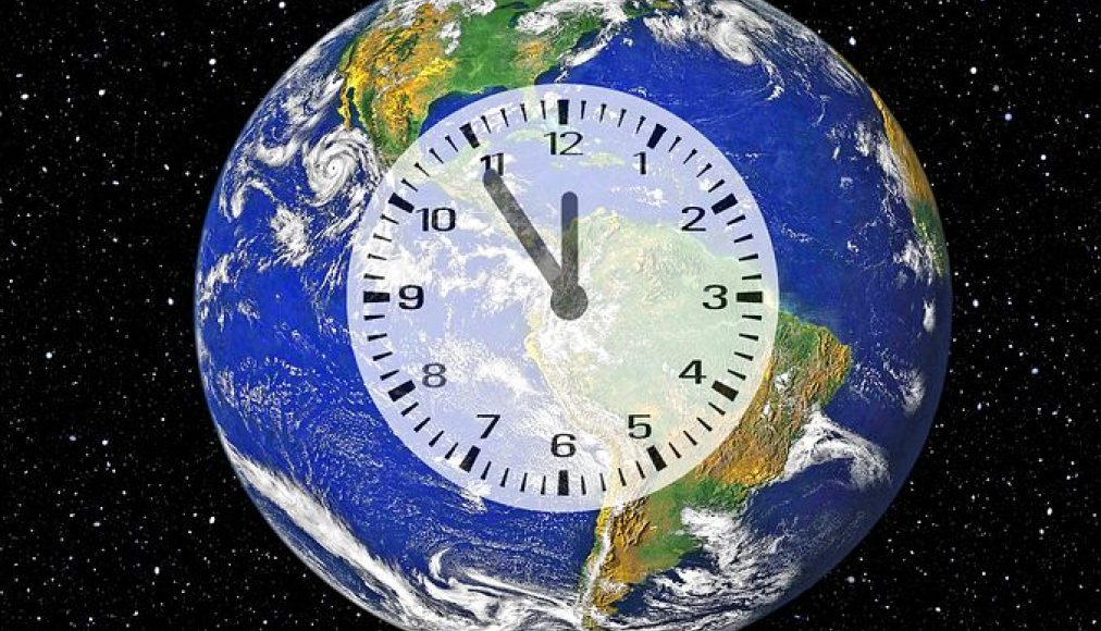 Les horloges des clochers des paroisses suisses ont été immobilisés à midi moins cinq pour soutenir le mouvement pour le climat. Les horloges des clochers des paroisses suisses ont été immobilisés à midi moins cinq pour soutenir le mouvement pour le climat. / ©Pixabay
