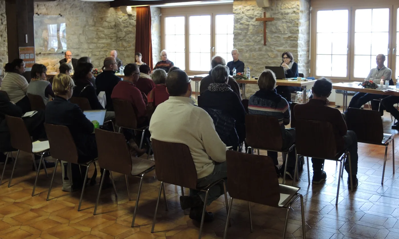 Les délégués de l'assemblée de l'Église réformée du Canton du Jura ont approuvé le budget 2022. © Nicolas Meyer Les délégués de l'assemblée de l'Église réformée du Canton du Jura ont approuvé le budget 2022. © Nicolas Meyer