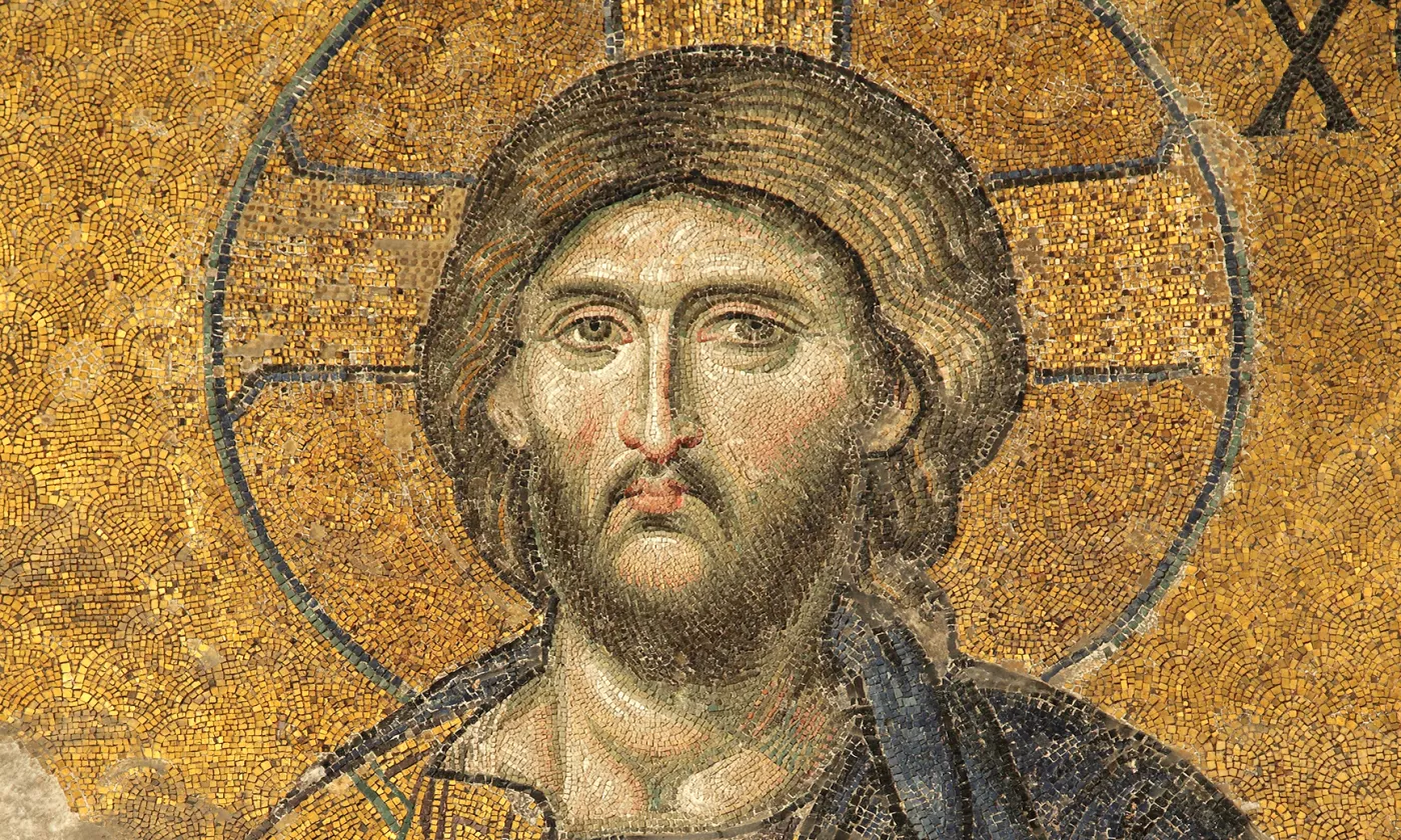 Mosaïque du Christ pantocrator, basilique Sainte-Sophie à Istanbul © istock.com / anilakduygu