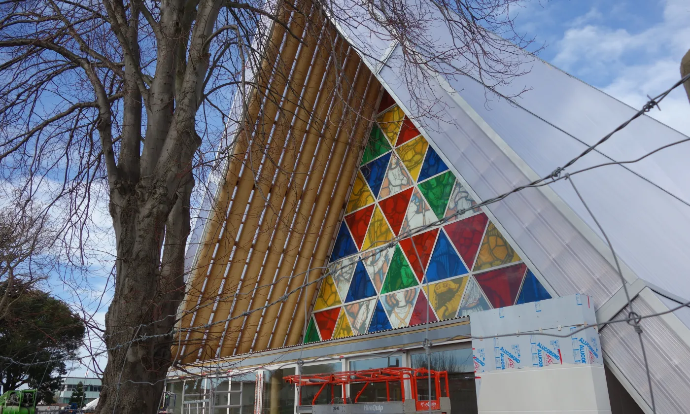 Une église en carton. Copyright Wikipedia. Cathédrale de Christchurch, Nouvelle-Zélande