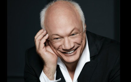 Eric-Emmanuel Schmitt invite à écrire à Jésus, à l'occasion de Noël. Eric-Emmanuel Schmitt invite à écrire à Jésus, à l'occasion de Noël. / DR