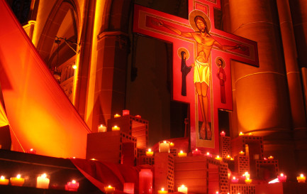 Plongée dans l'histoire de Taizé le temps d'une soirée. Plongée dans l'histoire de Taizé le temps d'une soirée. / ©iStock/baumarti